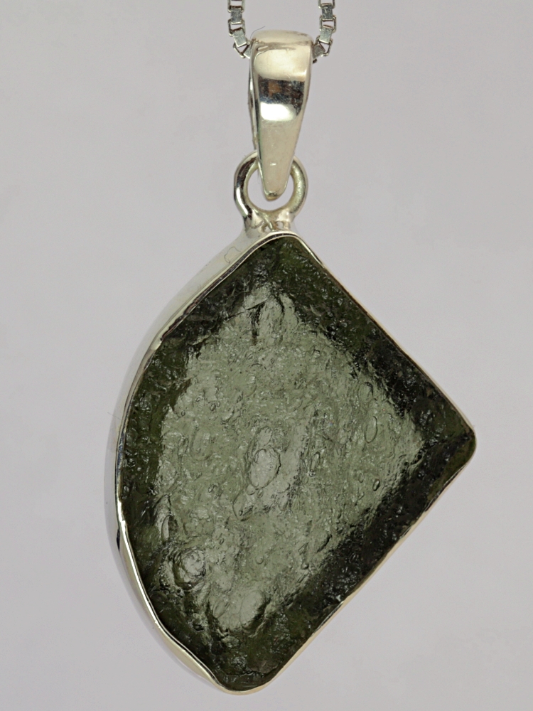 Moldavitt fra Chlum, Tsjekkia, sølvanheng, 3,58 gram
